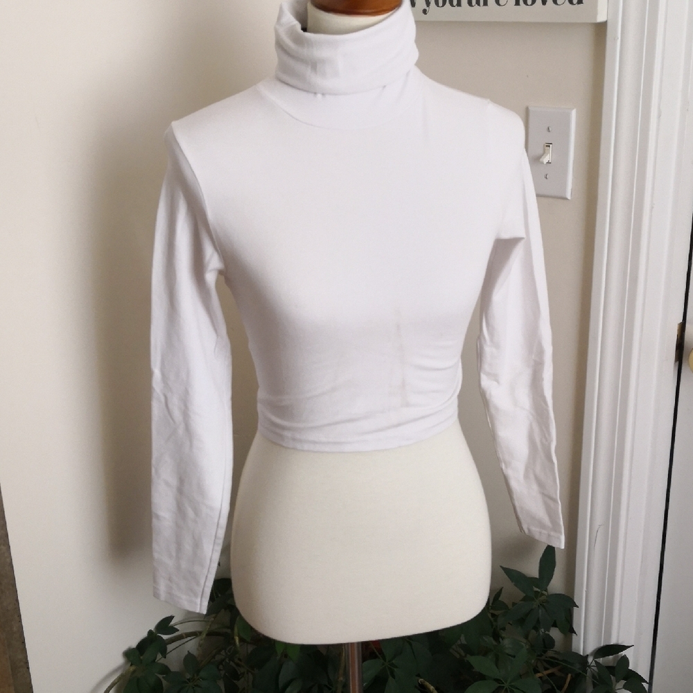 Chic White Turtleneck Blouse